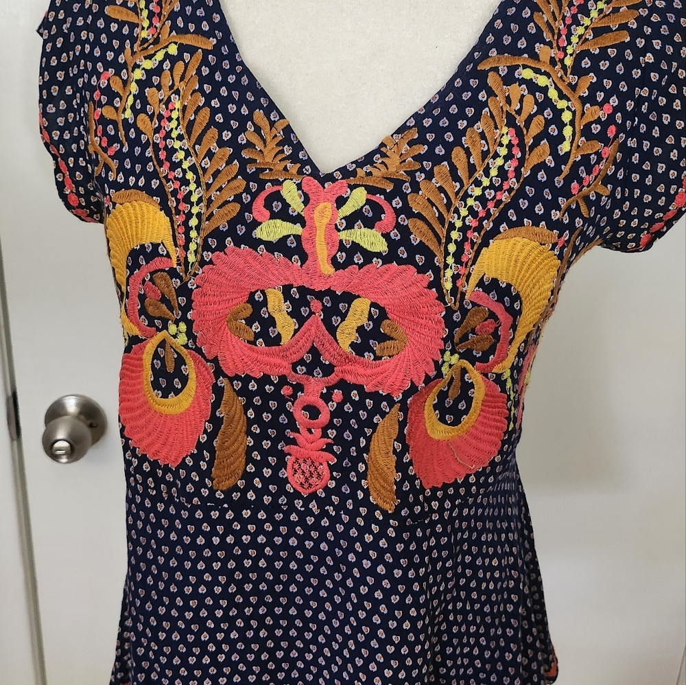 THML sleeveless top